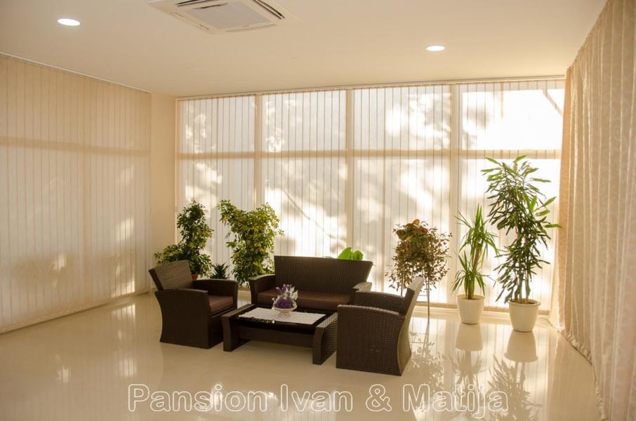 Pansion Matija Bed & Breakfast Medugorje Bagian luar foto